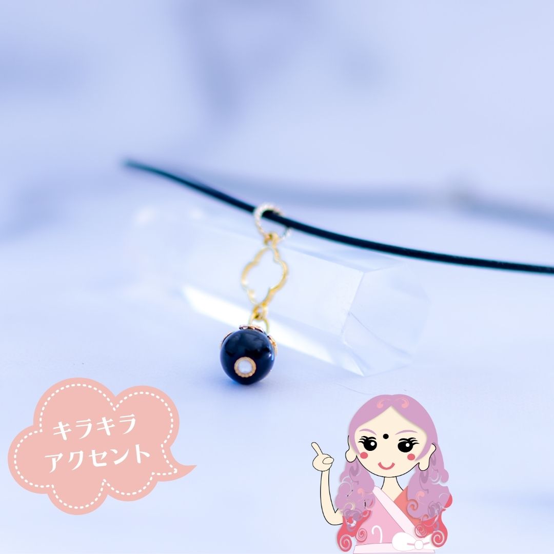 魔除け最強石モリオンのかわいいペンダントヘッド&本革レザーネックレス|クローバーモチーフ付き幸運アクセサリー