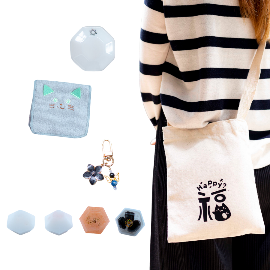 【開運HAPPYバッグ|福袋】幸せを呼ぶHAPPYセット8点|肩掛けサコッシュ&大人気交換不要盛り塩4種&八角皿&ラピスラズリチャーム&アニマルポケットハンカチ