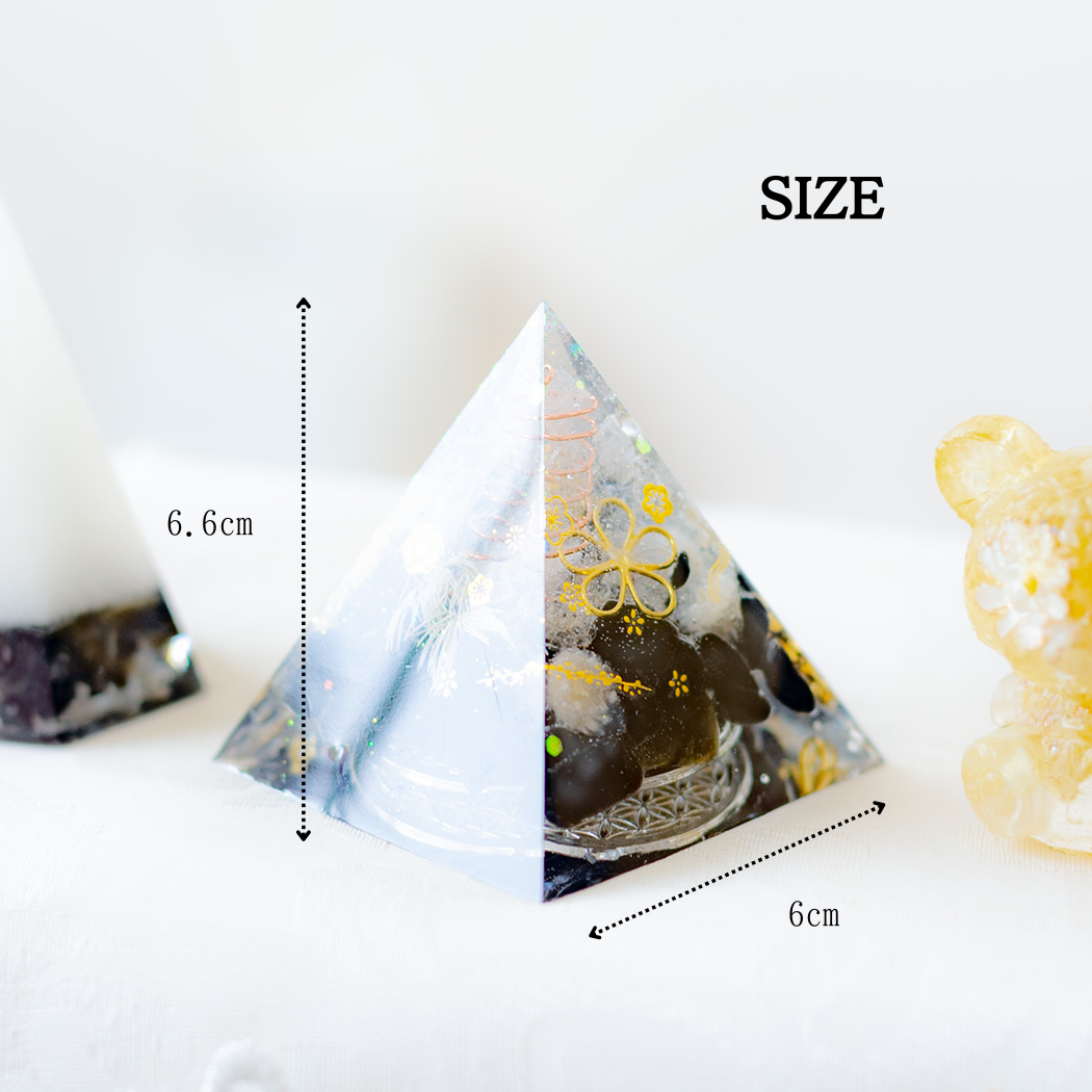 モリオン 水晶 オルゴナイト ピラミッド フラワーオブライフ ゴールド シルバー 陰陽 調和 風水 浄化 魔除け 開運 天然石 パワーストーン 宇宙エネルギー インテリア